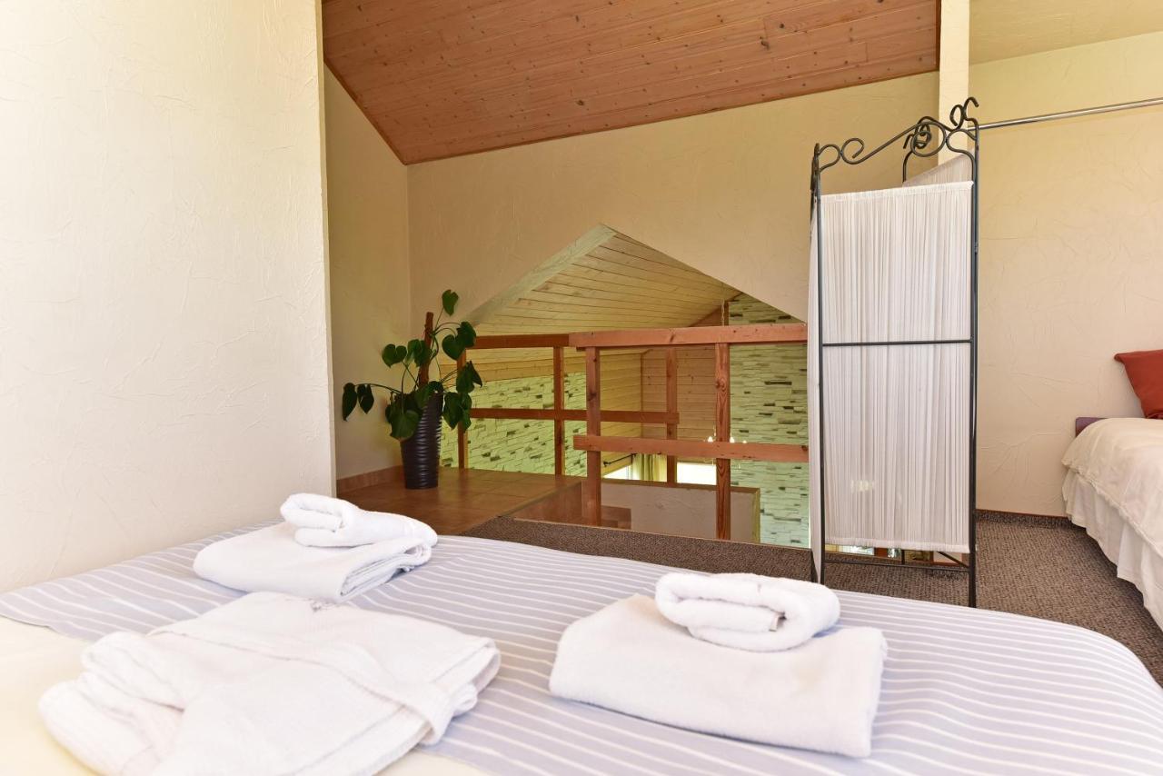 Cozy Stay By Kaunas Vila 9Vejai Girininkai Exterior photo